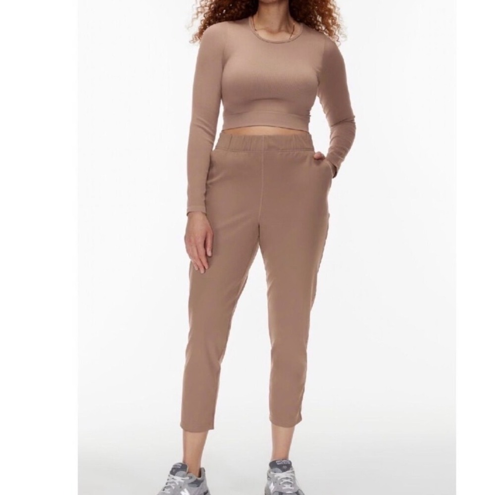 Aritzia Babaton‎ Weekender Pant Taupe Slim Joggers Large